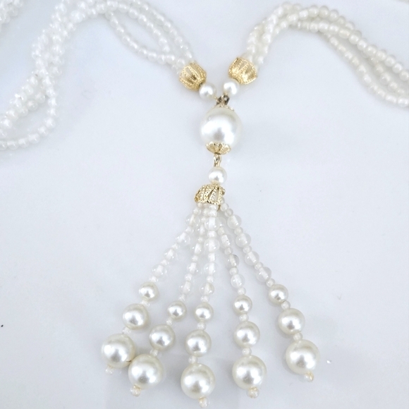 Vintage Faux Pearl Six Strand Goldtone Accents Multi Tassel Necklace - Picture 5 of 9